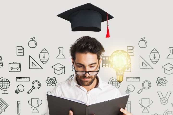 scholarship-program-img